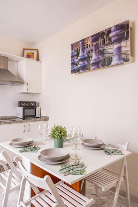 Apartamento Ronda De Triana 45 Seville Exterior photo